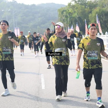 Runner Photo 6927153