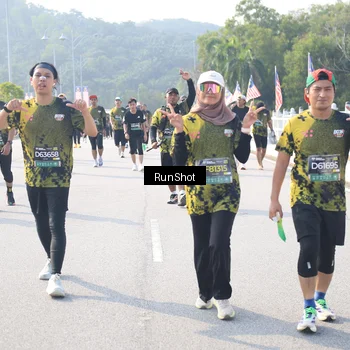 Runner Photo 6927158