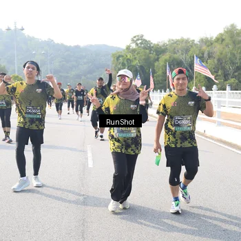 Runner Photo 6927161