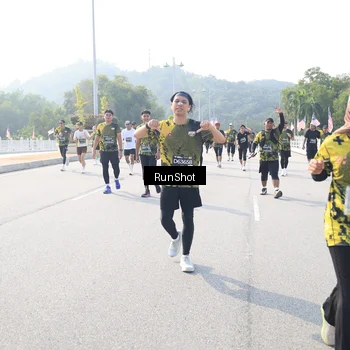 Runner Photo 6927170