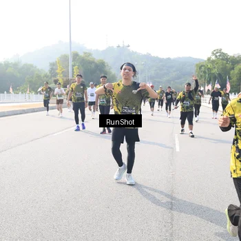 Runner Photo 6927175