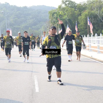 Runner Photo 6927179