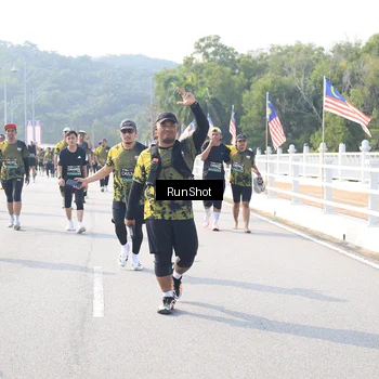 Runner Photo 6927183