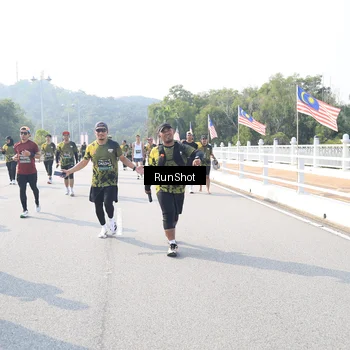 Runner Photo 6927190