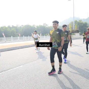 Runner Photo 6927196
