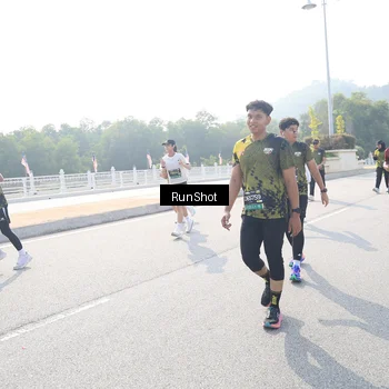 Runner Photo 6927197