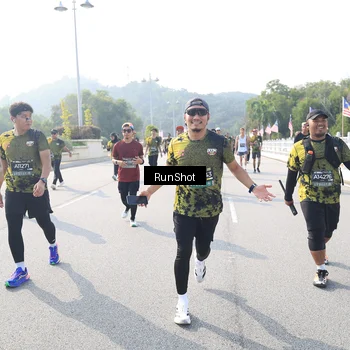 Runner Photo 6927200