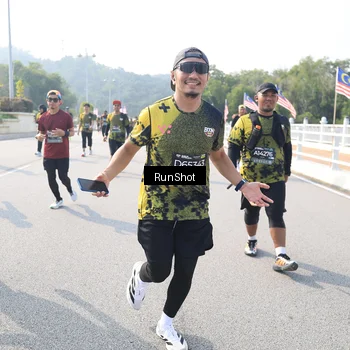 Runner Photo 6927205