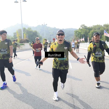 Runner Photo 6927210