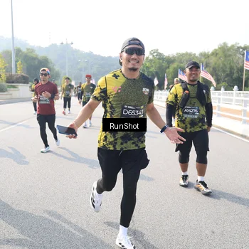 Runner Photo 6927214