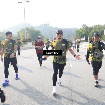 Runner Photo 6927255