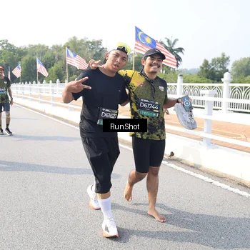 Runner Photo 6927269