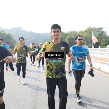 Runner Photo 6927417