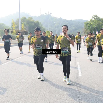 Runner Photo 6927575