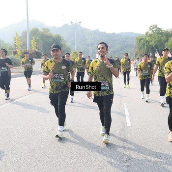 Runner Photo 6927576