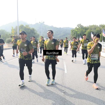 Runner Photo 6927577