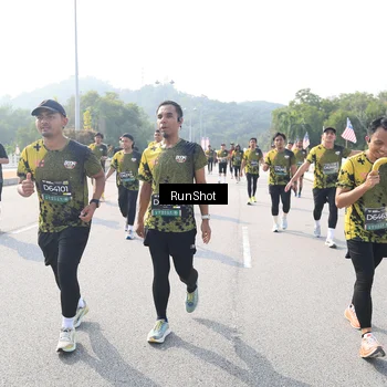Runner Photo 6927580