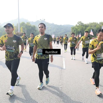 Runner Photo 6927583