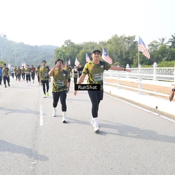 Runner Photo 6927591