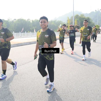 Runner Photo 6927605