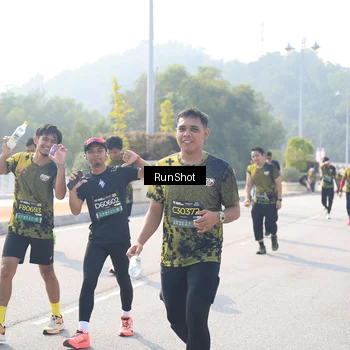 Runner Photo 6927606