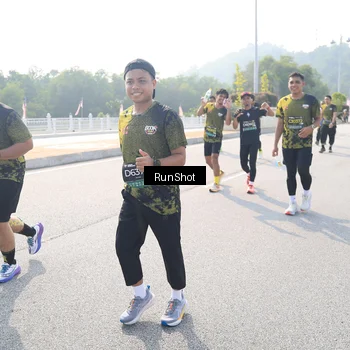 Runner Photo 6927613