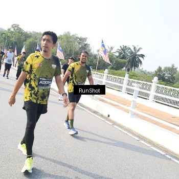 Runner Photo 6927629