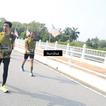 Runner Photo 6927632