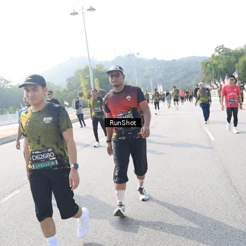 Runner Photo 6927643