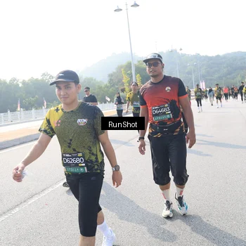 Runner Photo 6927646