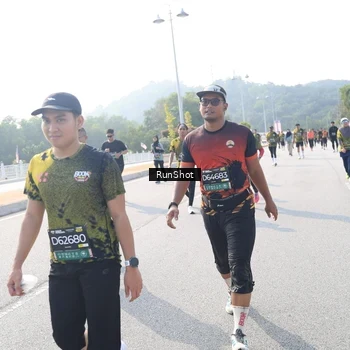 Runner Photo 6927650