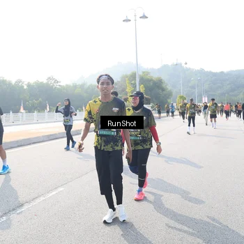 Runner Photo 6927665