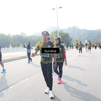 Runner Photo 6927666