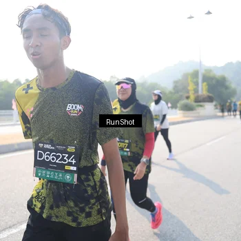 Runner Photo 6927674