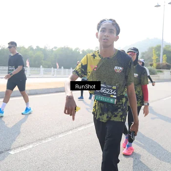 Runner Photo 6927676