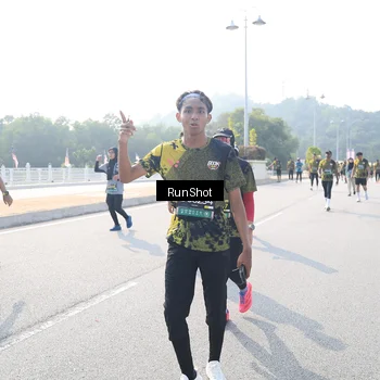 Runner Photo 6927682