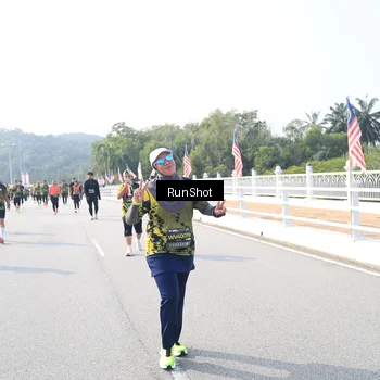 Runner Photo 6927693