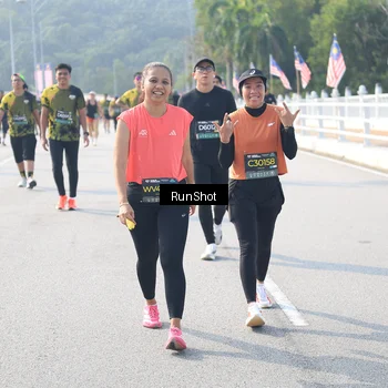 Runner Photo 6927746