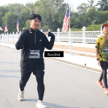 Runner Photo 6927749
