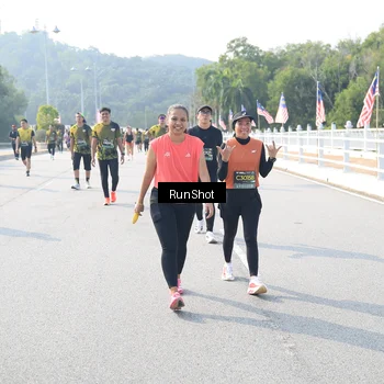 Runner Photo 6927751