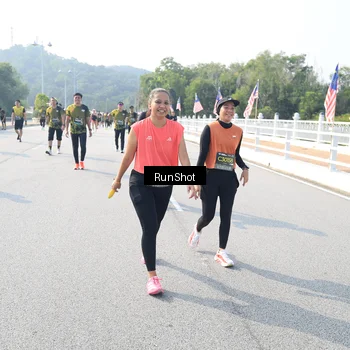 Runner Photo 6927755