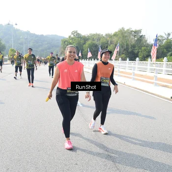 Runner Photo 6927756