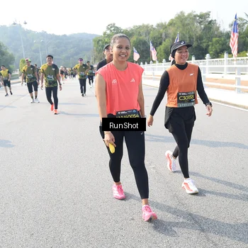 Runner Photo 6927759