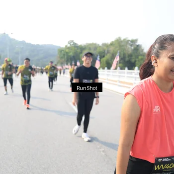 Runner Photo 6927766