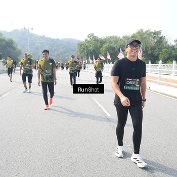 Runner Photo 6927769