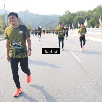 Runner Photo 6927782