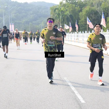 Runner Photo 6927784