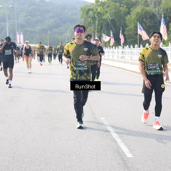 Runner Photo 6927786