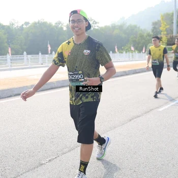 Runner Photo 6927791
