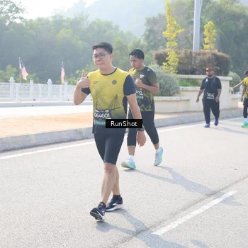 Runner Photo 6927799